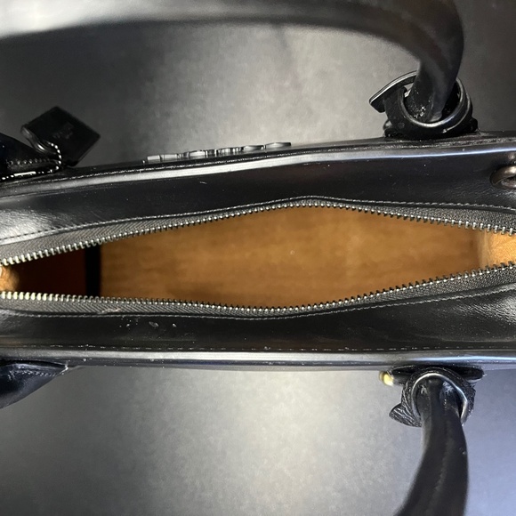 Black Coach Bag - Picture 4 of 6